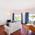 Bermudas - Moradia Tranquila Com Piscina Aquecivel E Bbq Em Villa *