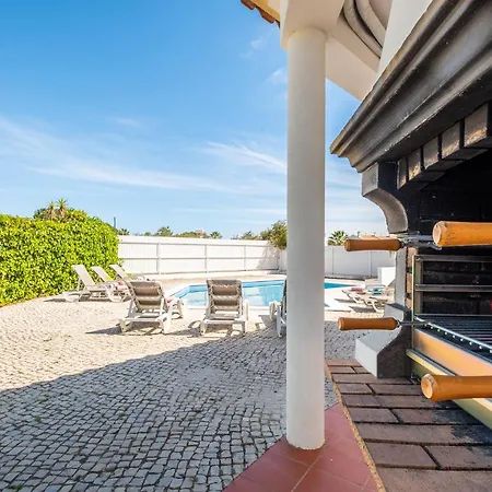 别墅 Bermudas - Moradia Tranquila Com Piscina Aquecivel E Bbq Em 阿尔布费拉